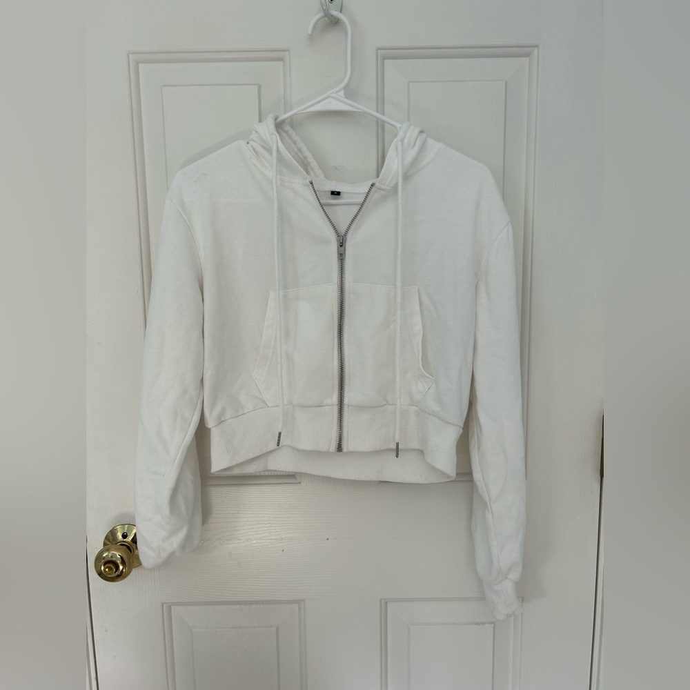 White cropped hoodie
